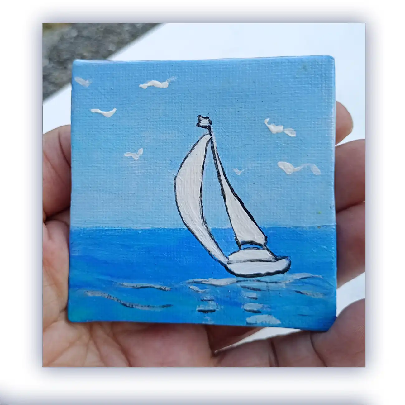 Départ en mer d'un voilier. Miniature acrylique sur châssis toilé.